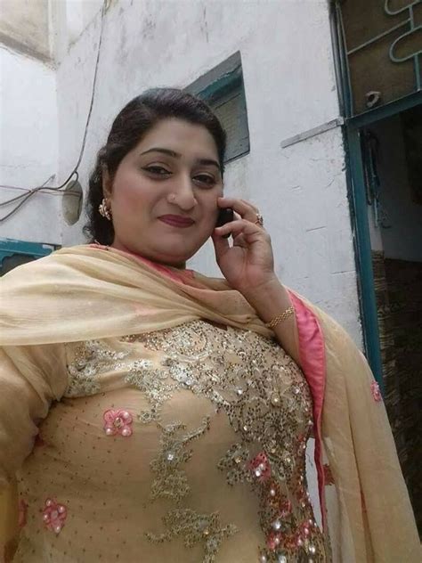 Free Pakistani Aunty Porn Videos